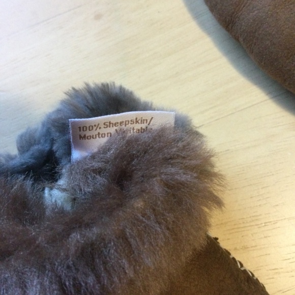 Overland Sheepskin Mittens Size 4-5 - Picture 2 of 4